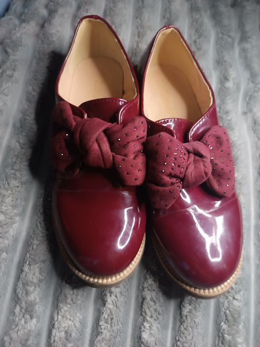 Продам туфлі для дівчинки