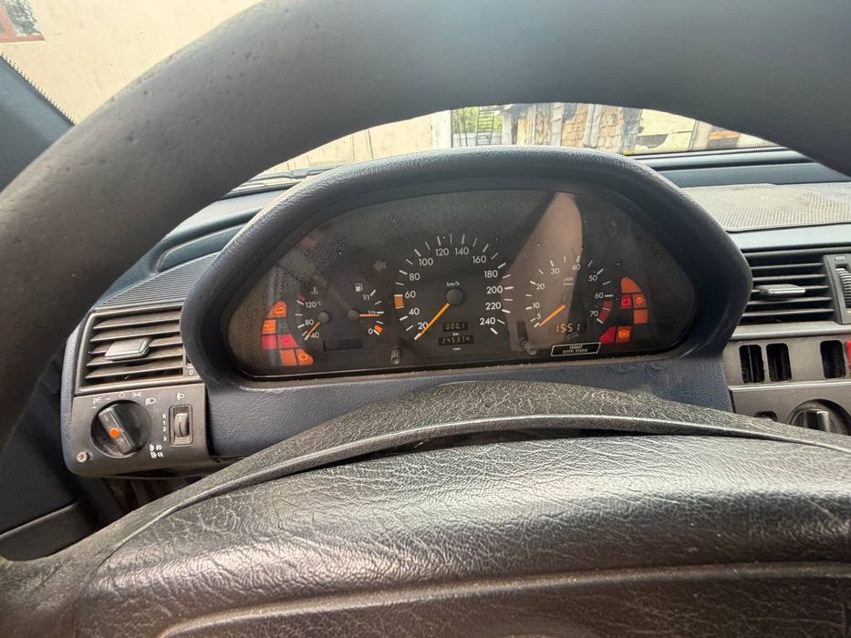Продаю автомобіль