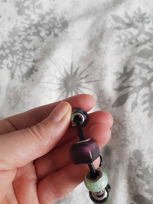 2 Bransoletki z charmsami