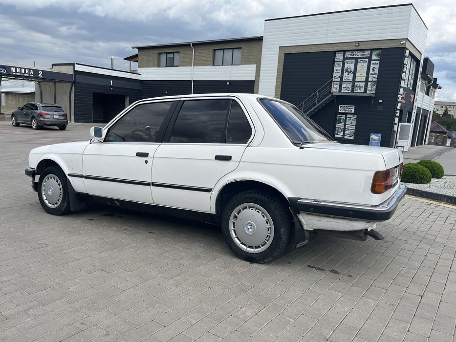 BMW 324. 2.4 TDI. Обмін.