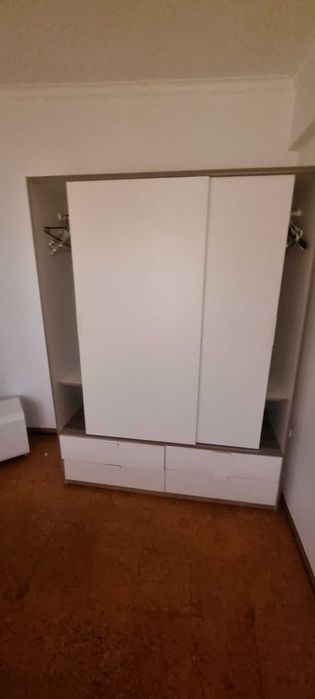 Frigorifico, móvel de entrada, roupeiro