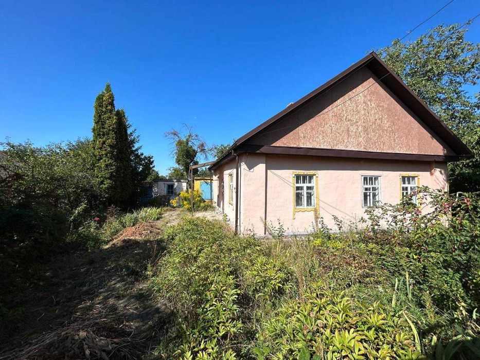 Продаж будинку с.Озерна