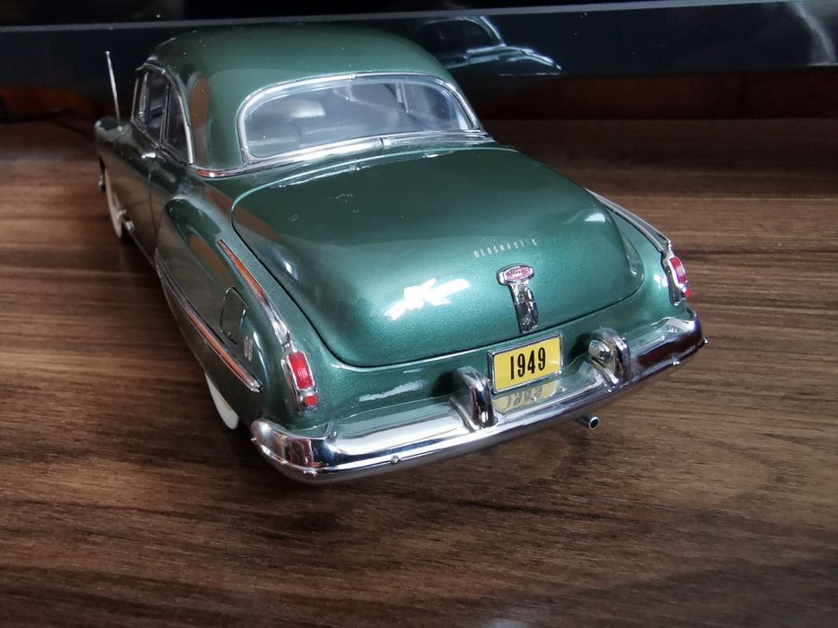ダンバリーミント製　1949 オールズモビル　88 クーペ　1/24 1/24 Danbury mint 1949 Oldsmobile 88 coupe: 4 000 грн