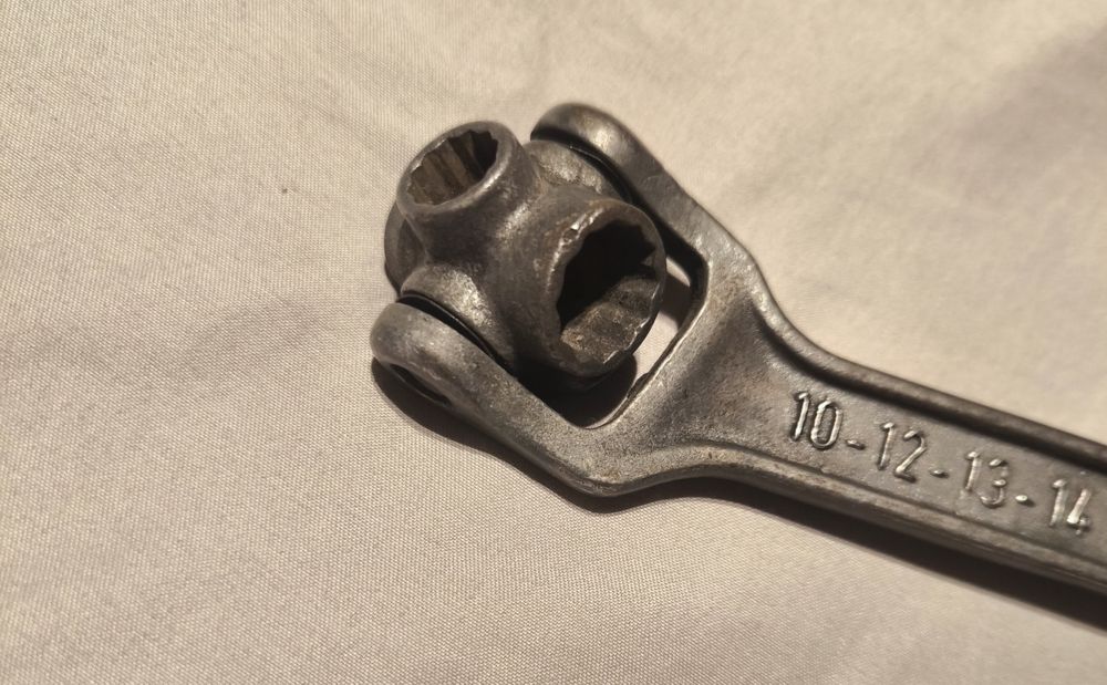 Klucz Herkules z PRL-U