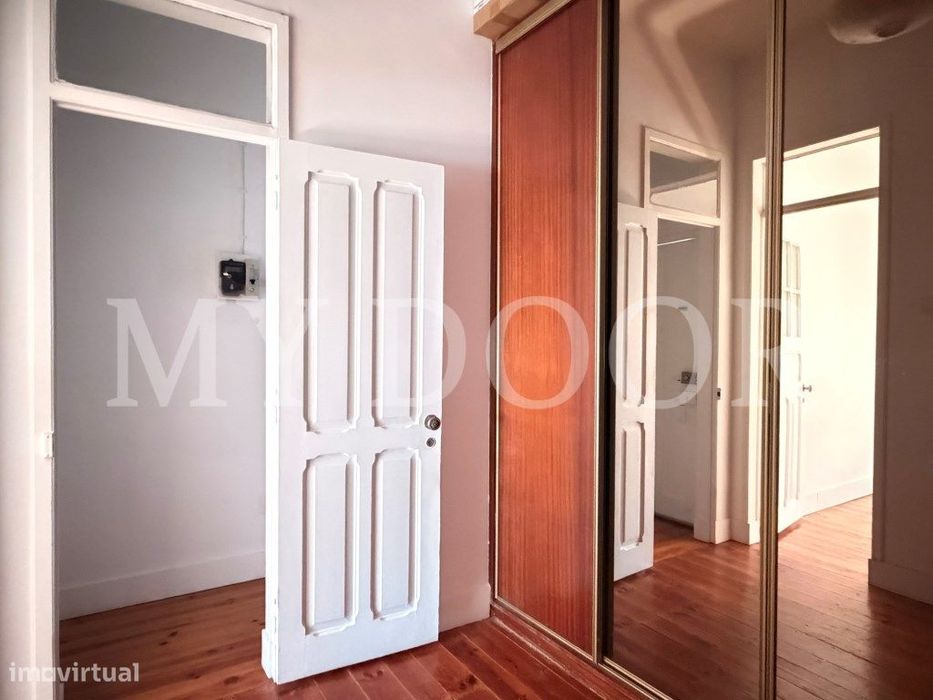 Apartamento T1 em Moscavide - Muita luz solar - Central