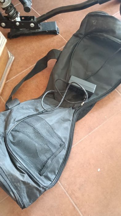 Hoverboard com carrinho e estojo