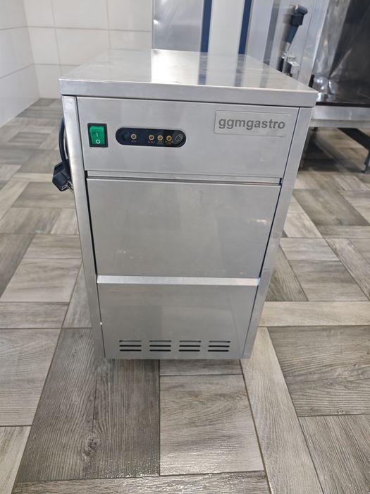 Льодогенератор пальчик 24кг/24год Ggmgastro