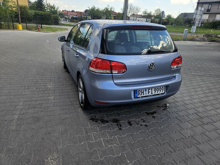 Vw golf  VI 1.6b