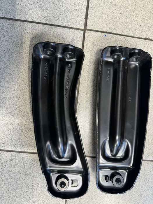 Захист двигуна VAG 3Q0825901B Skoda Octavia A8, A7 Superb VW Passat Go