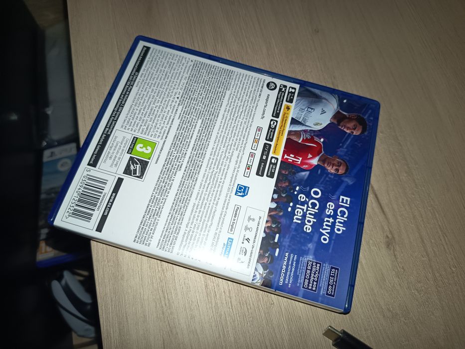 FC26 PS5 como novo