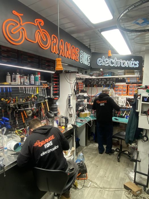 Ремонт інверторів та джерел безперебійного живлення (ДБЖ):