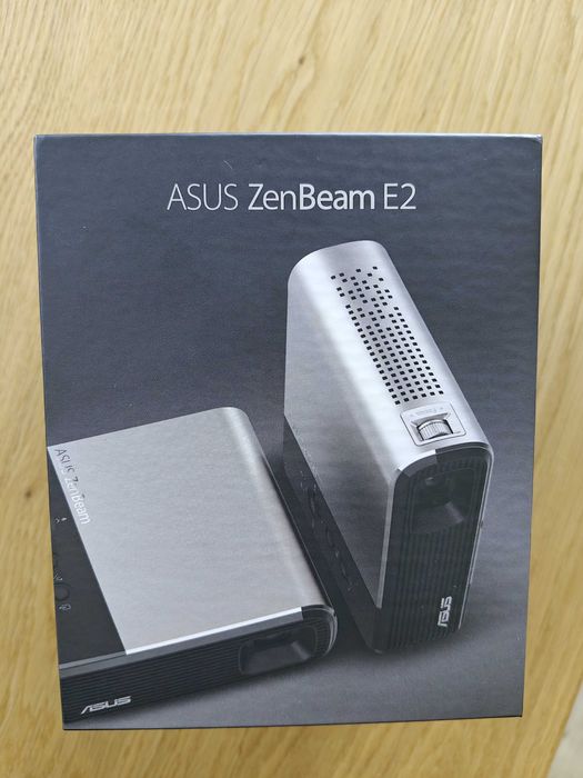 ASUS ZenBeam E2 - Pico Projektor Mini LED Przenośny WVGA - 854 x 480