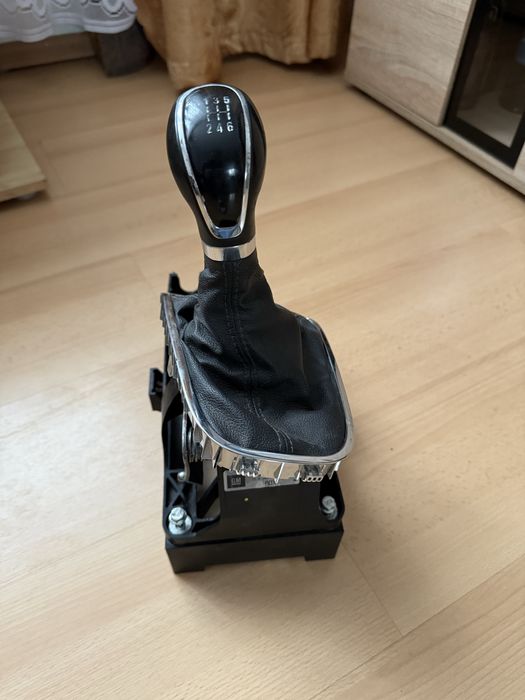 Lewarek  zmiany biegów Opel Astra   6 Biegów