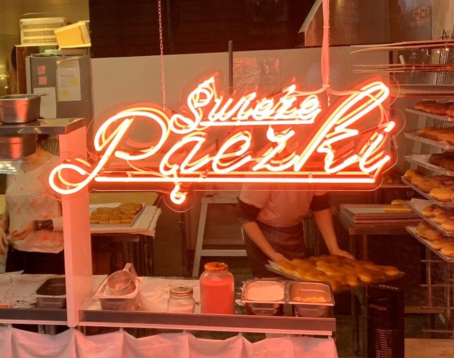 Neon reklama….