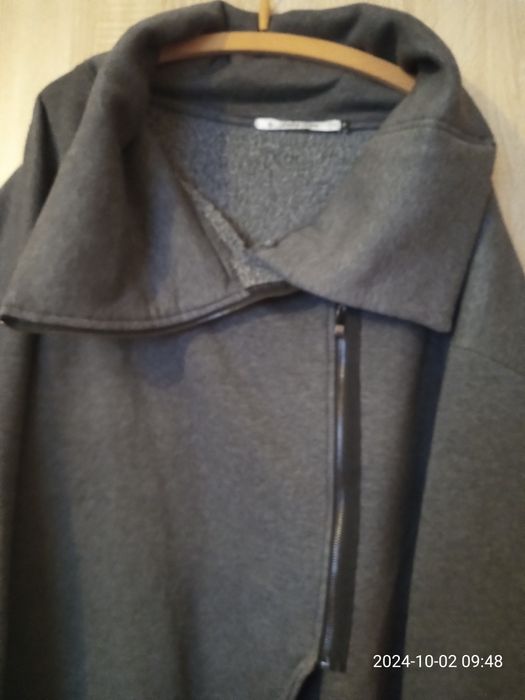 Płaszcz damski dzianinowy 48