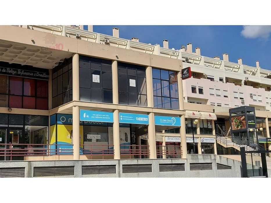 Vende-se espaço comercial em Portalegre!