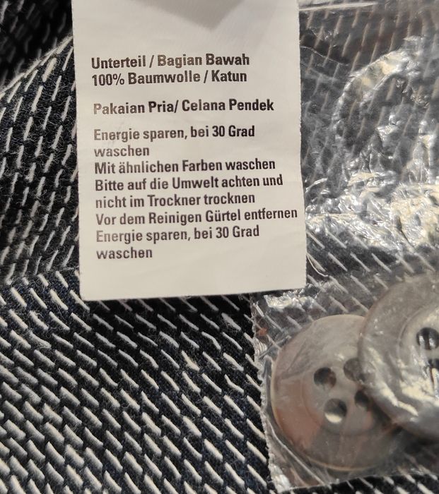 Wr) BURTON oryginalne spodenki męskie Roz.40