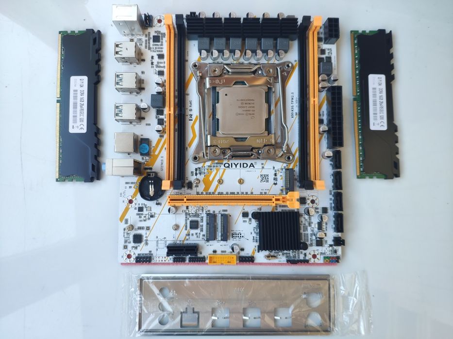 Qiyida X99-K9S-TPM2.0 / Xeon E5-2680 v4 / 32 Gb