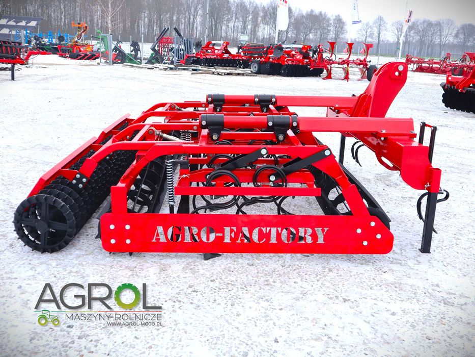 Agregat przedsiewny Agrofaktory ciężki Sizar lekki Caro EuroMasz