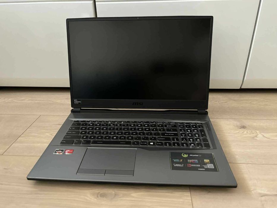 Laptop Gamingowy MSI Alpha 17 A4DEK-029PL + zasilacz