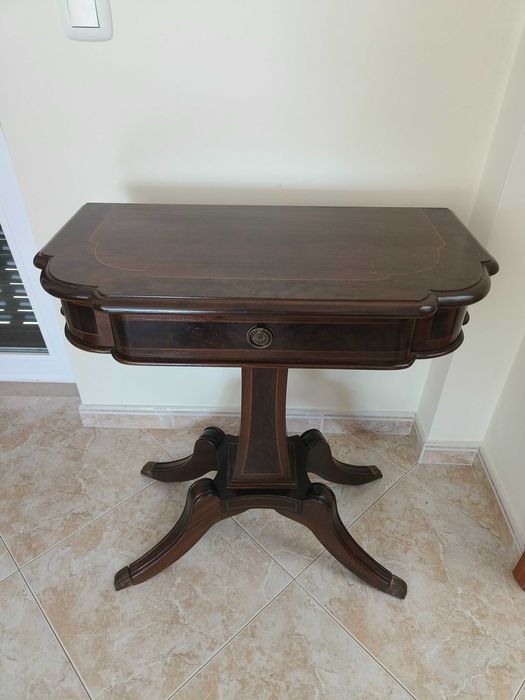 Mesa entrada com gaveta