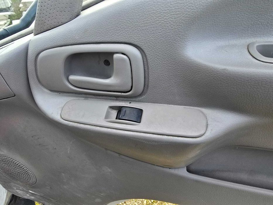 Toyota Dyna Carrinha com caixa aberta