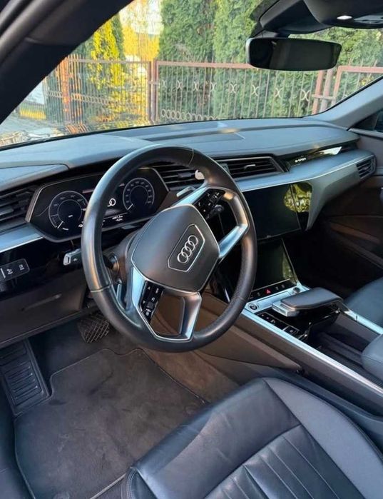 Audi e-tron S Line 2021