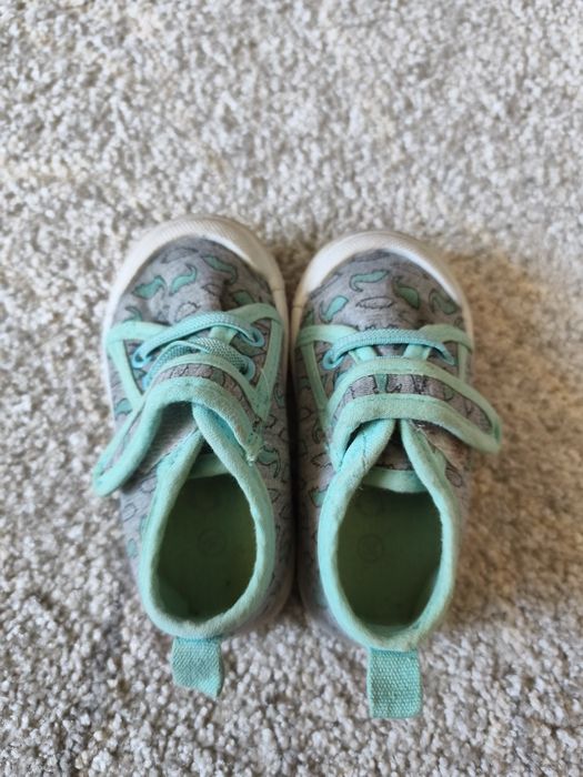 Buciki dziecięce chłopiec