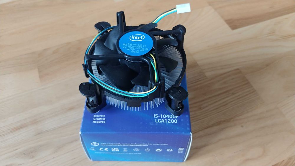 Oryginalne chłodzenie Intel BOX 65W, LGA: 1200, 1156, 1155, 1151, 1150