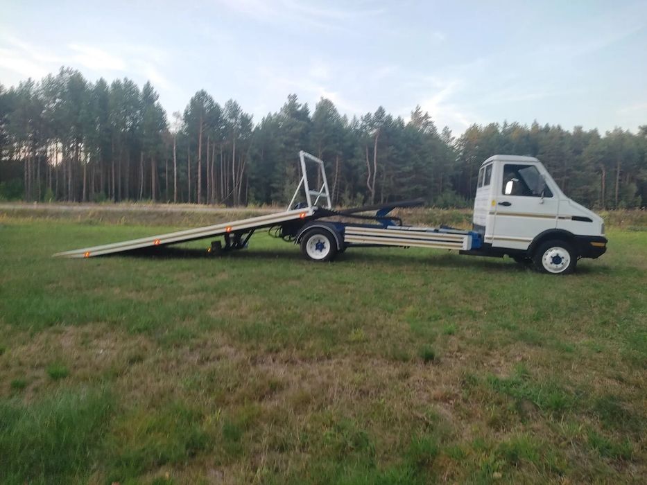 Iveco Iveco Iveco Iveco 3.5T Platforma Autolaweta  Iveco Iveco Iveco 3.5T Platforma Autolaweta