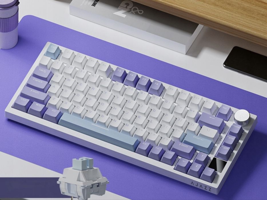 Klawiatura AJAZZ AK820PRO z łącznością bezprzewodową RGB i ekranem