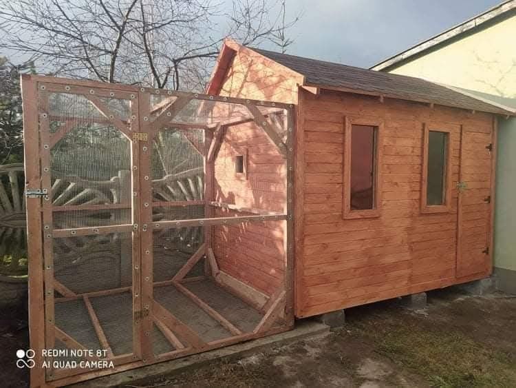 Gołębnik solidny z wentylacją