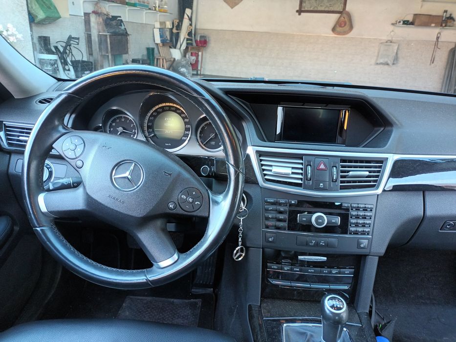 Mercedes E250 avantgard