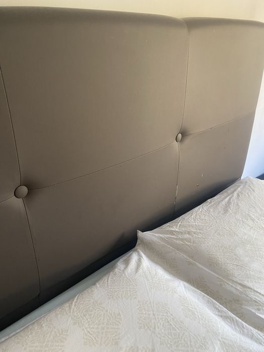Cama casal confortável