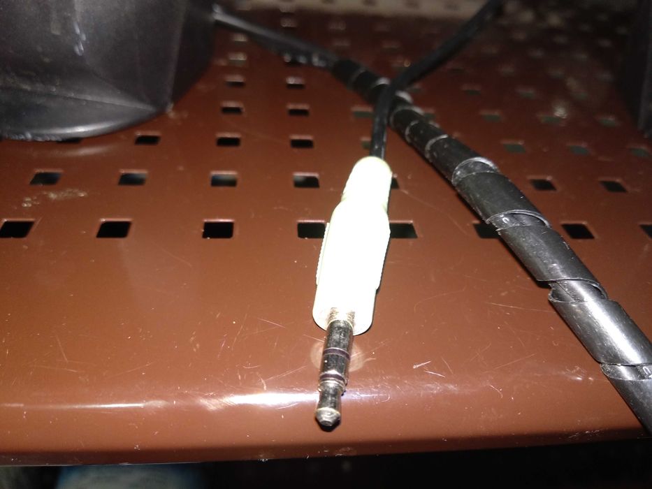 Alto Falantes Estéreo Logitech S120 Para Computador