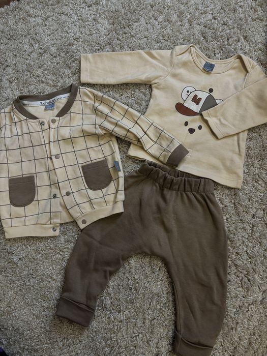 Дитячі костюми від 3 до 9 міс