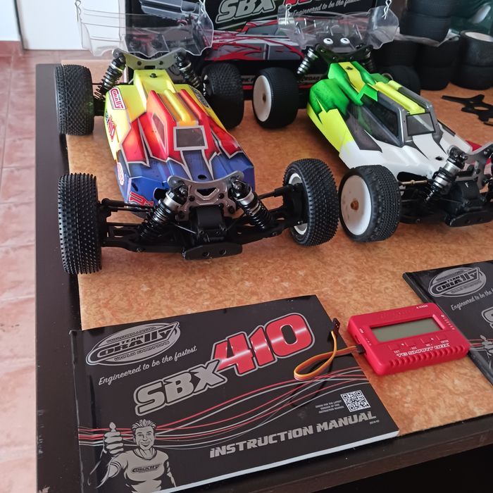 2 buggy corally sbx410 1/10tt
