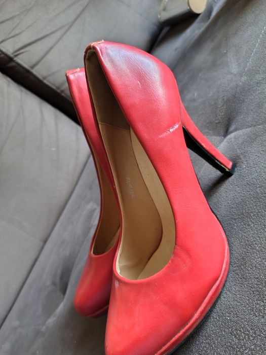 Czerwone buty rozmiar 39