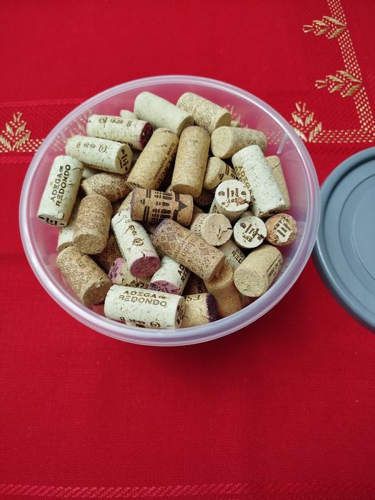 90 Rolhas de Cortiça...