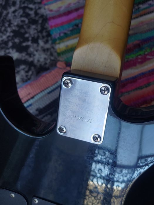 Gitara Elektryczna superstrat Jackson JS20 Dinky Czarna Black + futerał