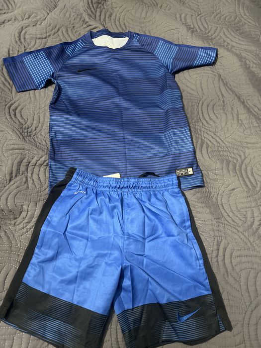 Zestaw chłopiecy nike rozmiar S