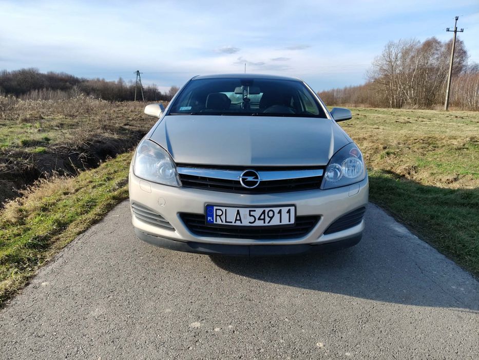Opel Astra H GTC
