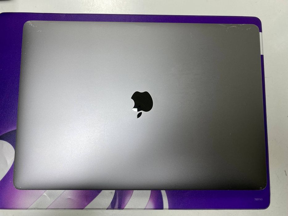 Oryginalne Skrzydło/matryca do MacBook Pro 15 A1707