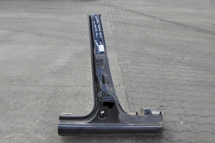 SMART FORFOUR 453 SŁUPEK PRÓG PRAWY