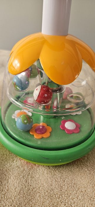 Chicco tęczowy bączek w kwiatki 6m+