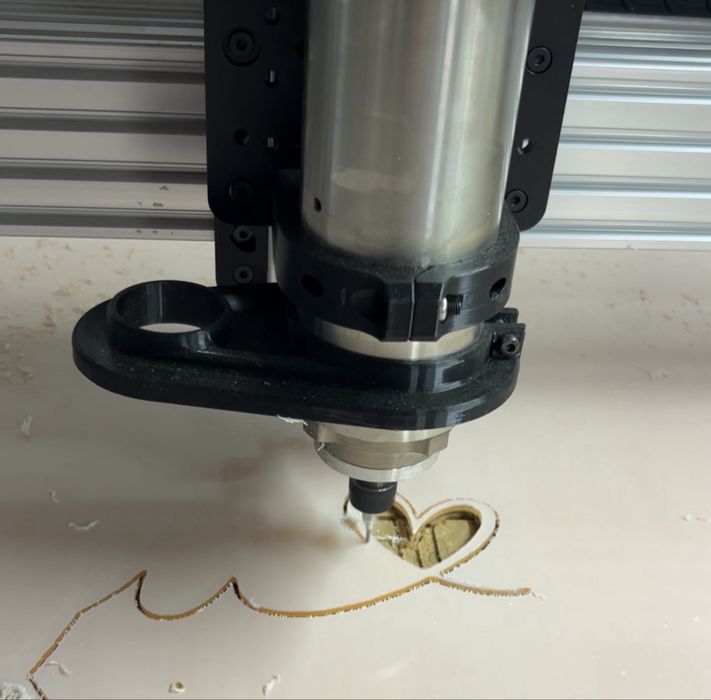 Cnc Router com estrotura em ferro