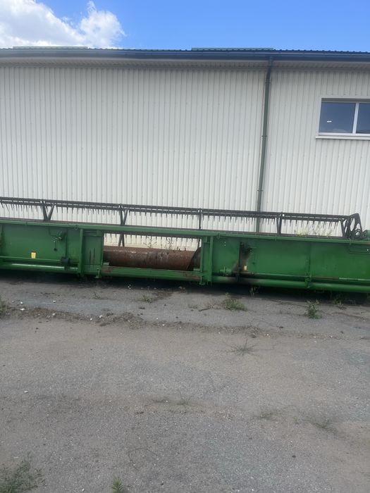 Комбайн John Deere 9610