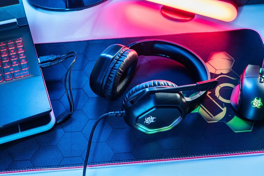 Słuchawki Gamingowe Naszuszne Z Mikrofonem Przewodowe Rgb Dla Graczy