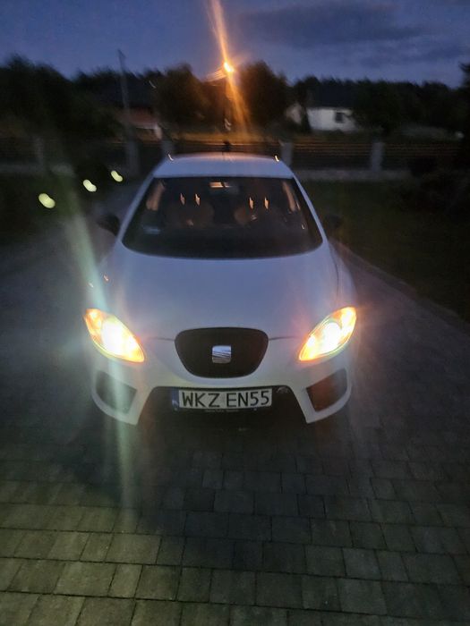 Sprzedam Seat leon FR 2.0 200 km