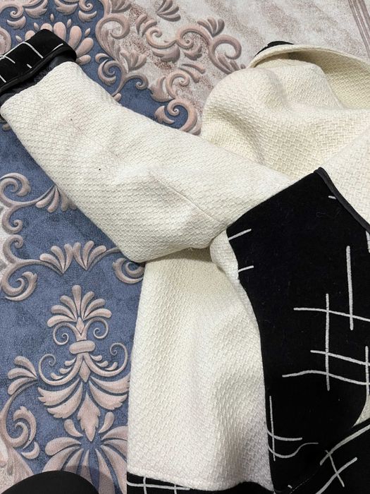 Весняне пальто б/у